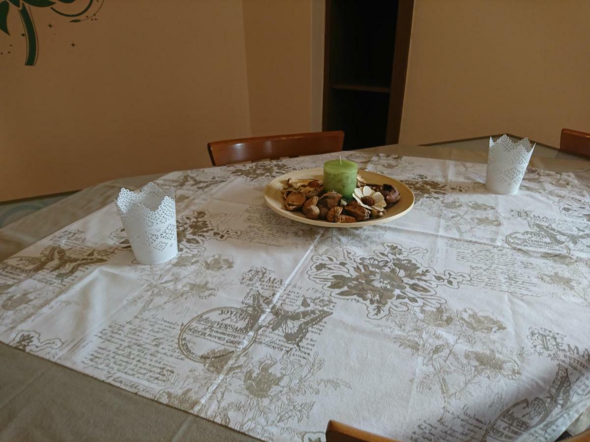 Marianas Inn Athena Bagian luar foto